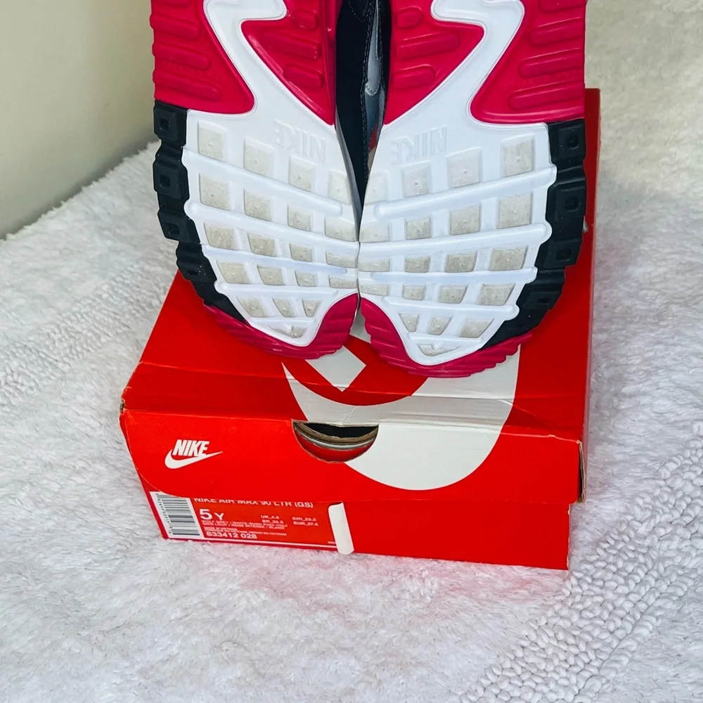 Nike Air Max 90 LTR (GS) | Size 5Y | Gray / Black / Pink - Picture 5 of 5